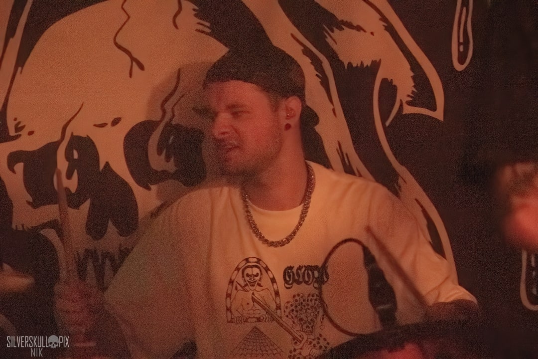 AKKMM22DSC_4229X-low-light.jpg - Silverskullpix
