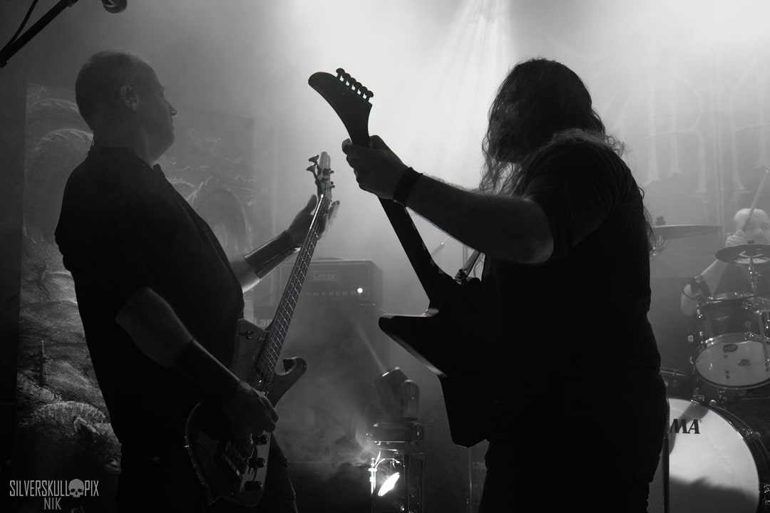 ashvol1DSC_9393X-low-light.jpg - Silverskullpix