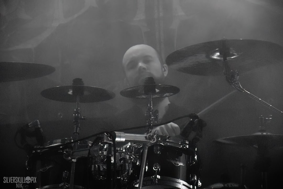 ashvol1DSC_9664X-low-light.jpg - Silverskullpix