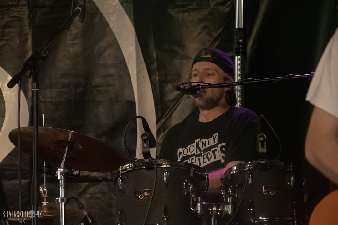scuzzleDSC_7289X-low-light.jpg - Silverskullpix