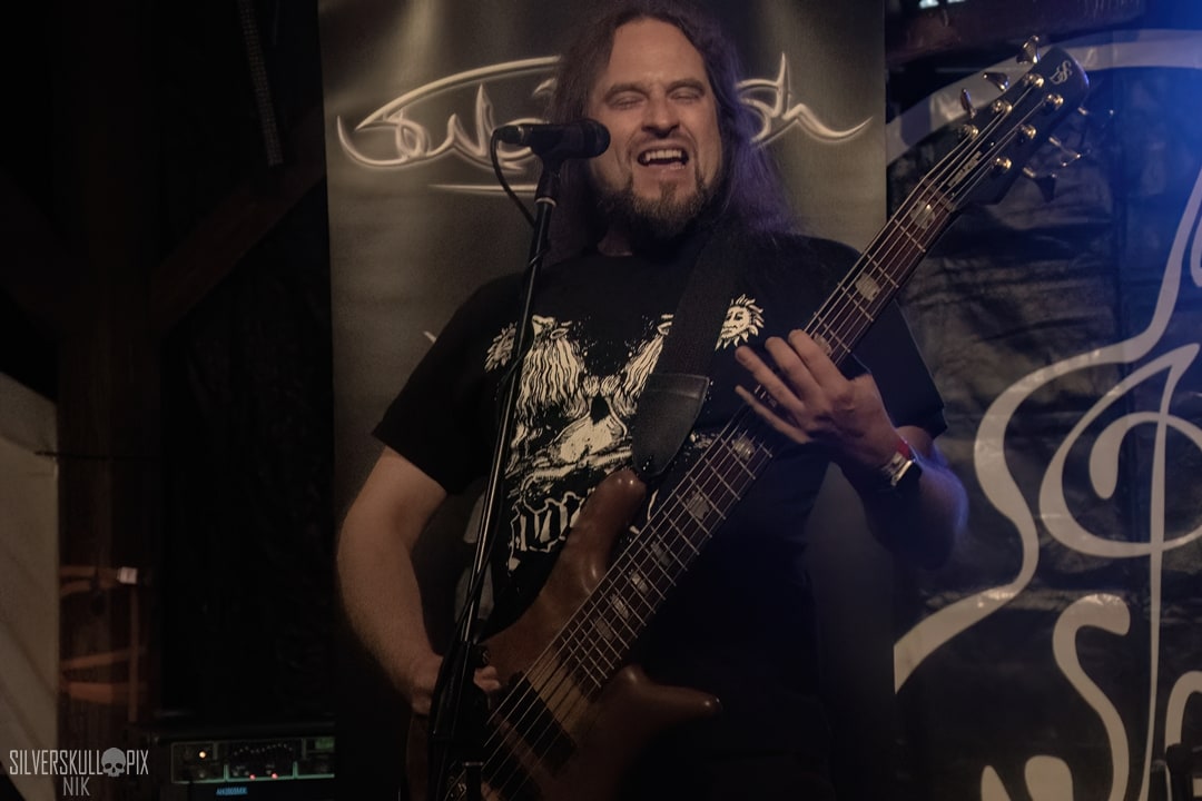 scuzzleDSC_7834X-low-light.jpg - Silverskullpix