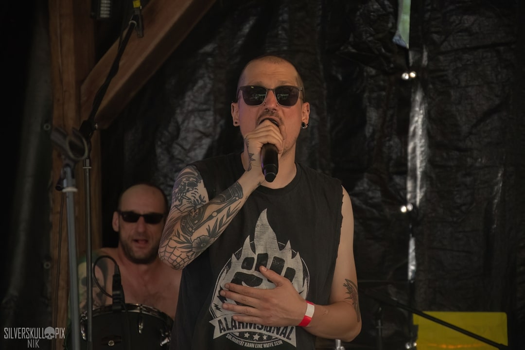 scuzzleDSC_8367X-low-light.jpg - Silverskullpix