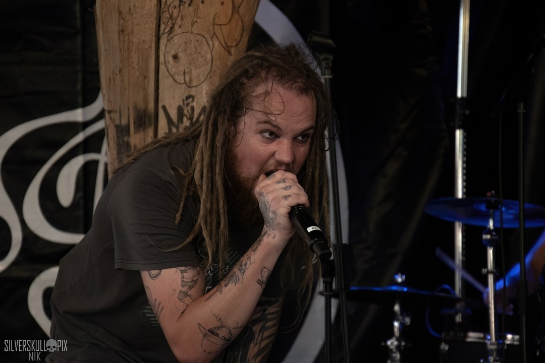 scuzzleDSC_8519X-low-light.jpg - Silverskullpix
