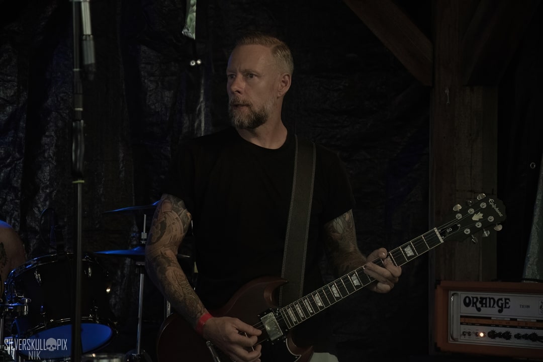 scuzzleDSC_8612X-low-light.jpg - Silverskullpix