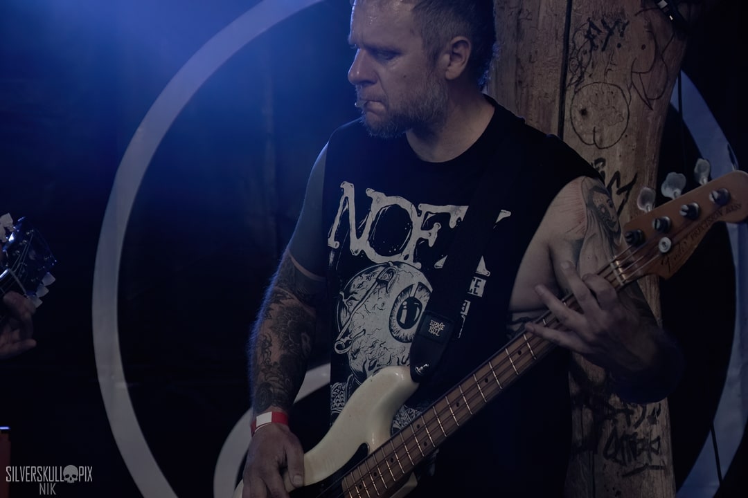 scuzzleDSC_8792X-low-light.jpg - Silverskullpix